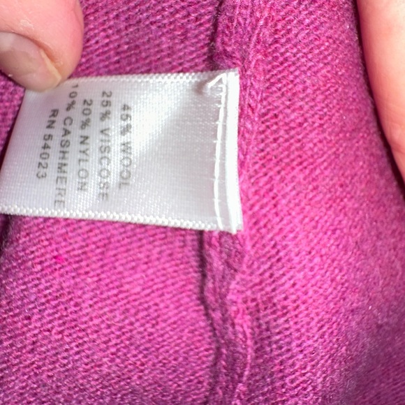 Banana Republic Wool–Cashmere Blend Cardigan – Size XL – Fuchsia/Purple - Picture 5 of 7